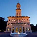 Relais & Chateaux Crespi Hotel