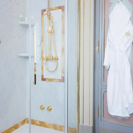 Relais & Chateaux Crespi Hotell Orta San Giulio