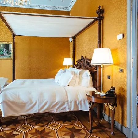 Relais & Chateaux Crespi Hotell