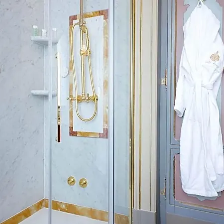 Relais & Chateaux Crespi Hotel