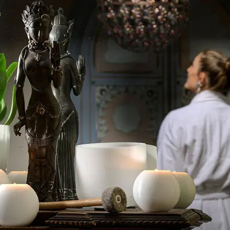 Relais & Chateaux Crespi Hotel 5*