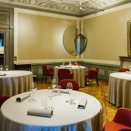 Relais & Chateaux Crespi Hotel 5*