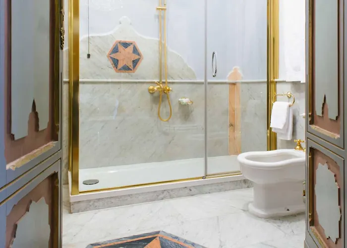 Relais & Chateaux Crespi Hotel 5*