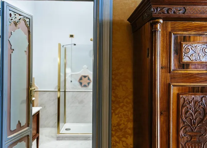 Hotel Relais & Chateaux Crespi 5*