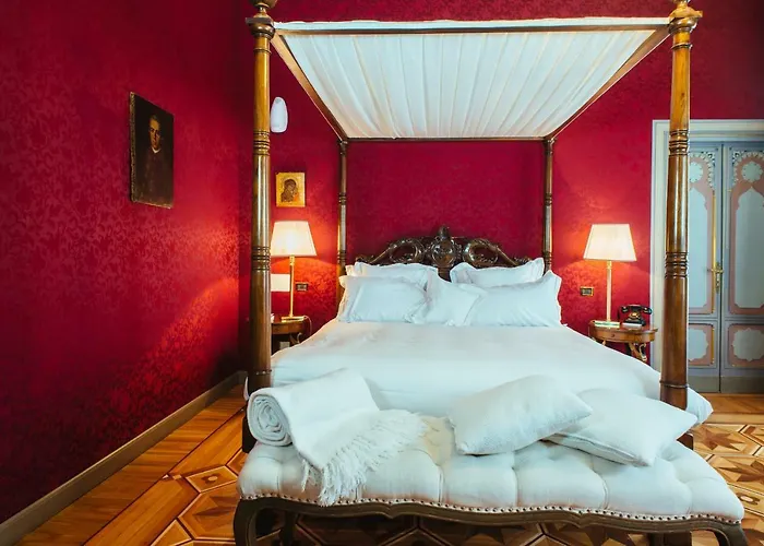 Relais & Chateaux Crespi Hotel